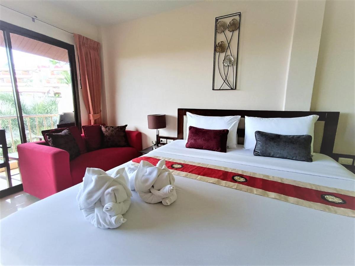 Seven Seas Hotel Patong Exterior photo