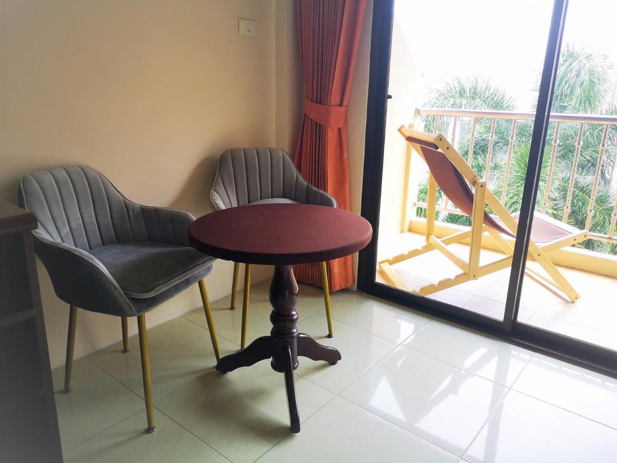 Seven Seas Hotel Patong Exterior photo