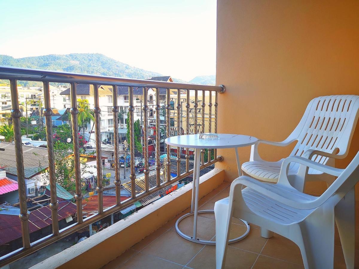 Seven Seas Hotel Patong Exterior photo